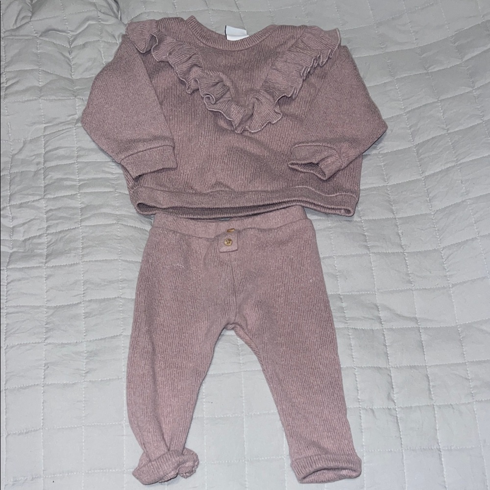 Zara Kids Two-Piece Knit Set (6-9 months)